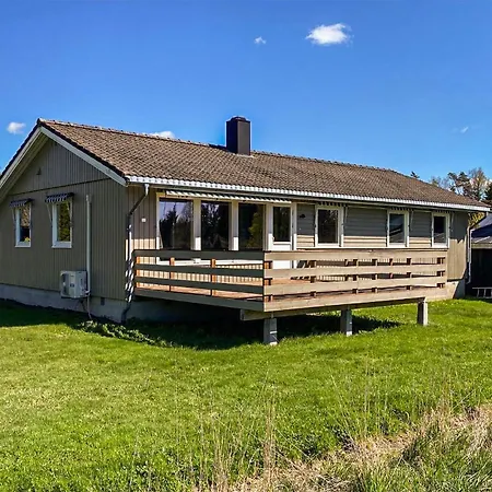3 Bedroom Lovely In Valer * Viker