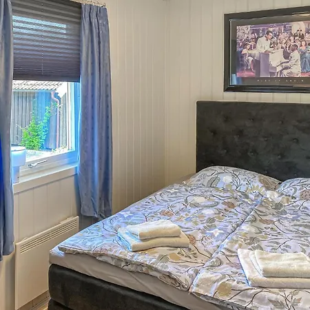 3 Bedroom Lovely In Valer Feriehus